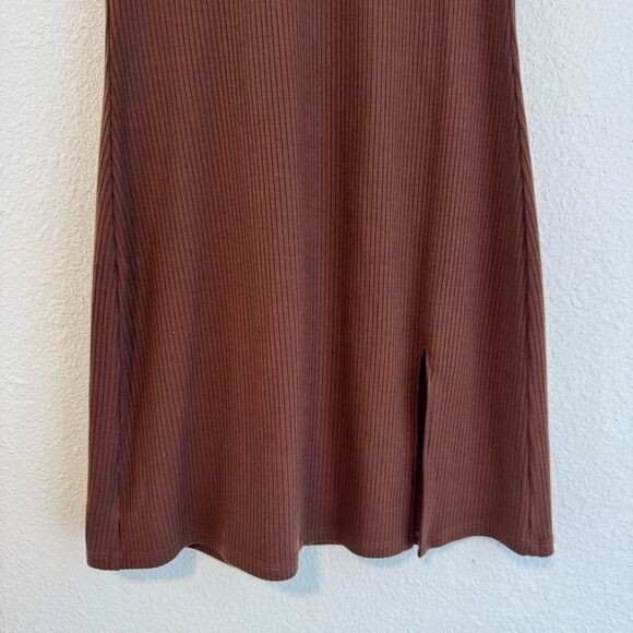 Reformation Skylar Knit Dress NWT in Cafe Brown XS - Picture 7 of 14